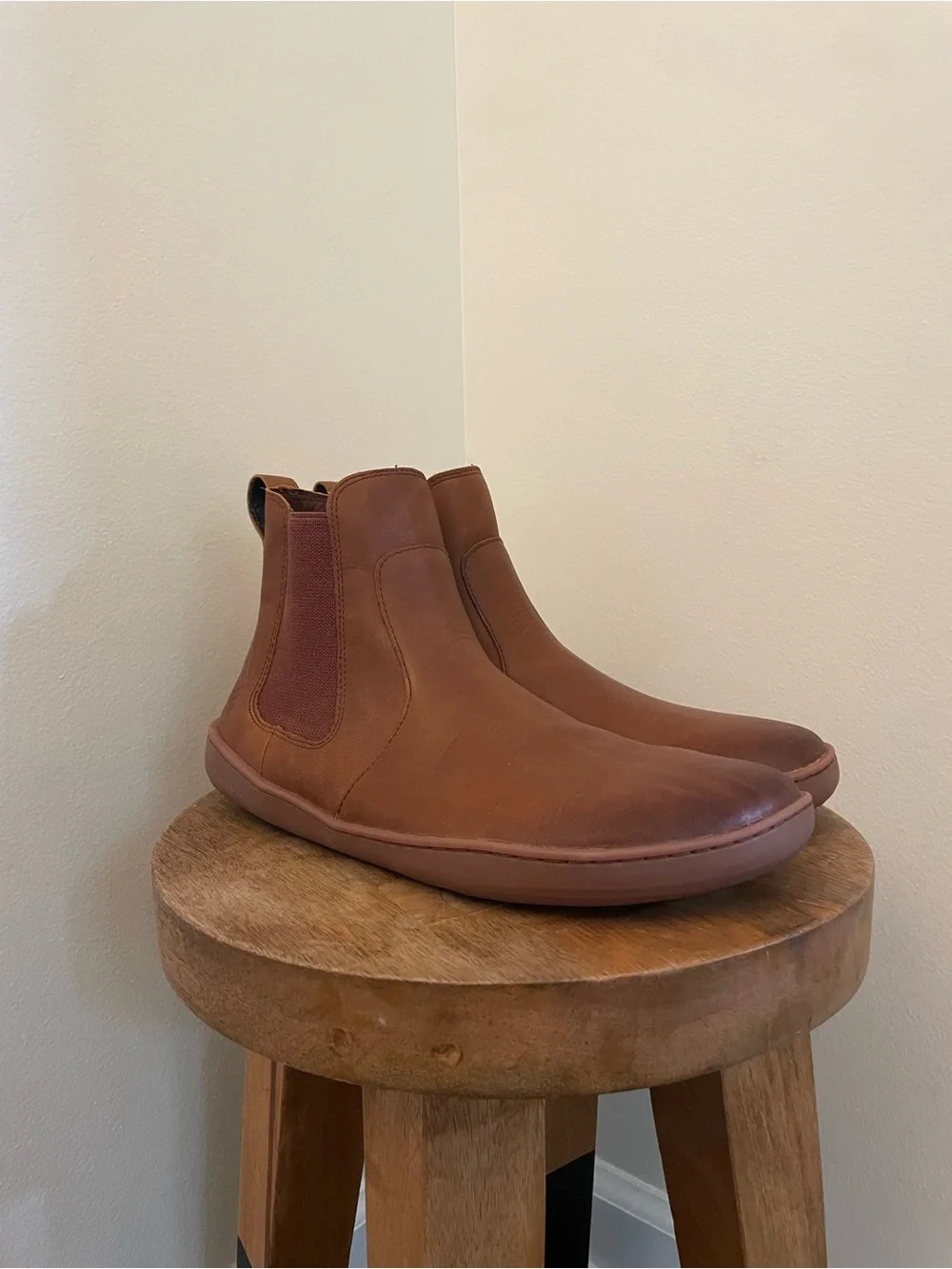 Vivobarefoot Sensus Chelsea Boot Women’s in Dark Tan